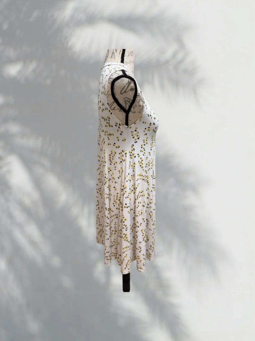 NORDSTROM Adorable A-line Dress Sleeveless Crew Neck XL 14/16 White/Flowers VGUC